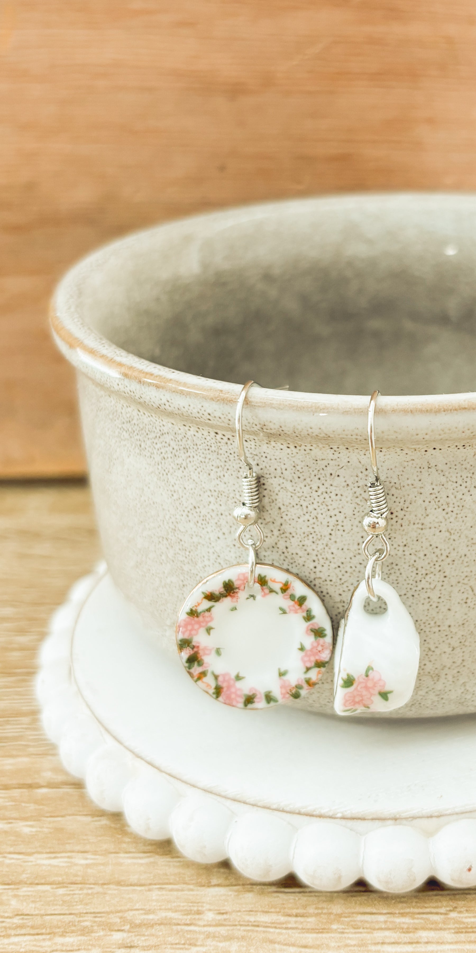 Tea Cup Earrings - Pink