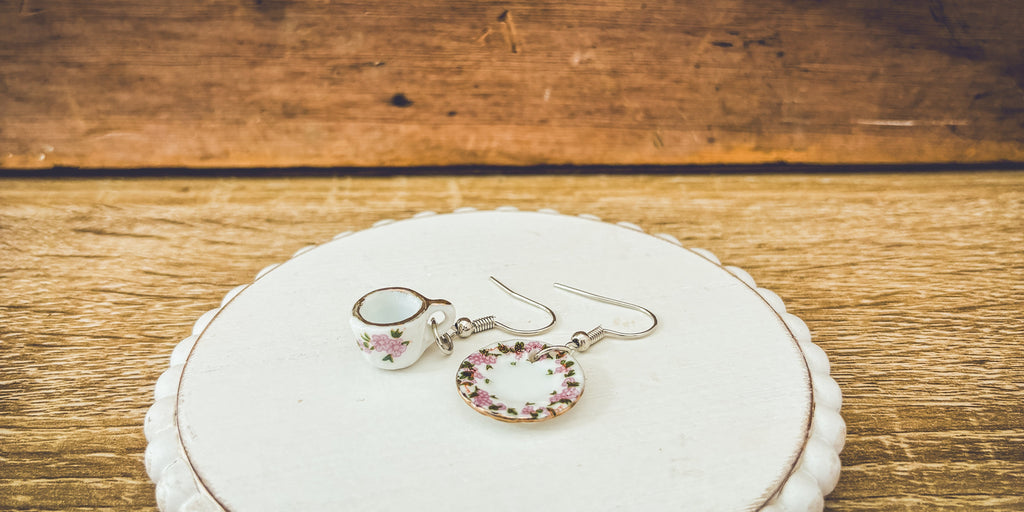 Tea Cup Earrings - Pink