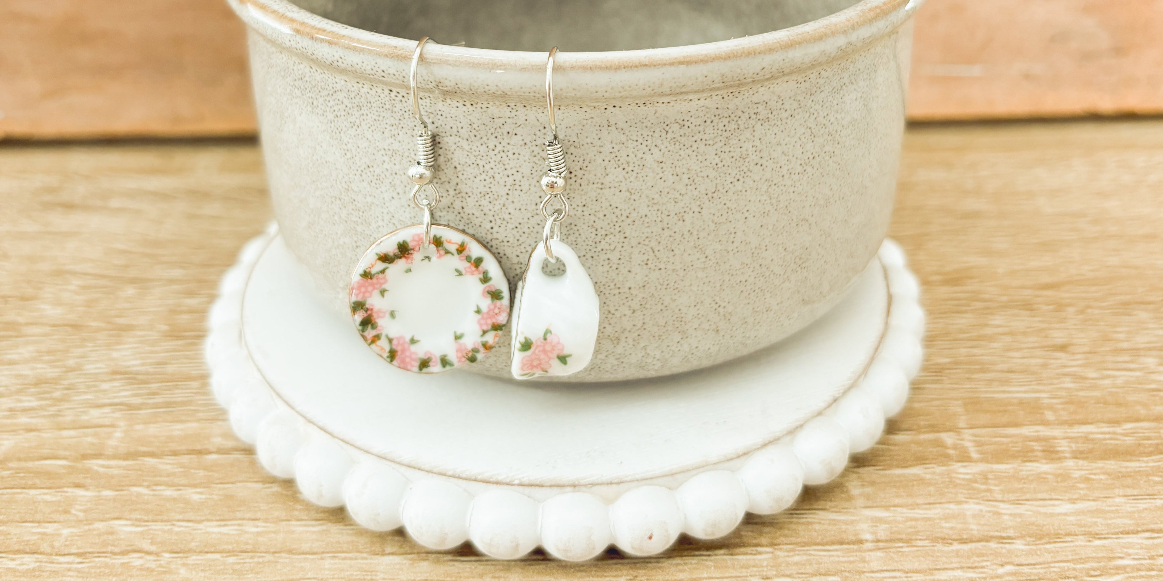 Tea Cup Earrings - Pink