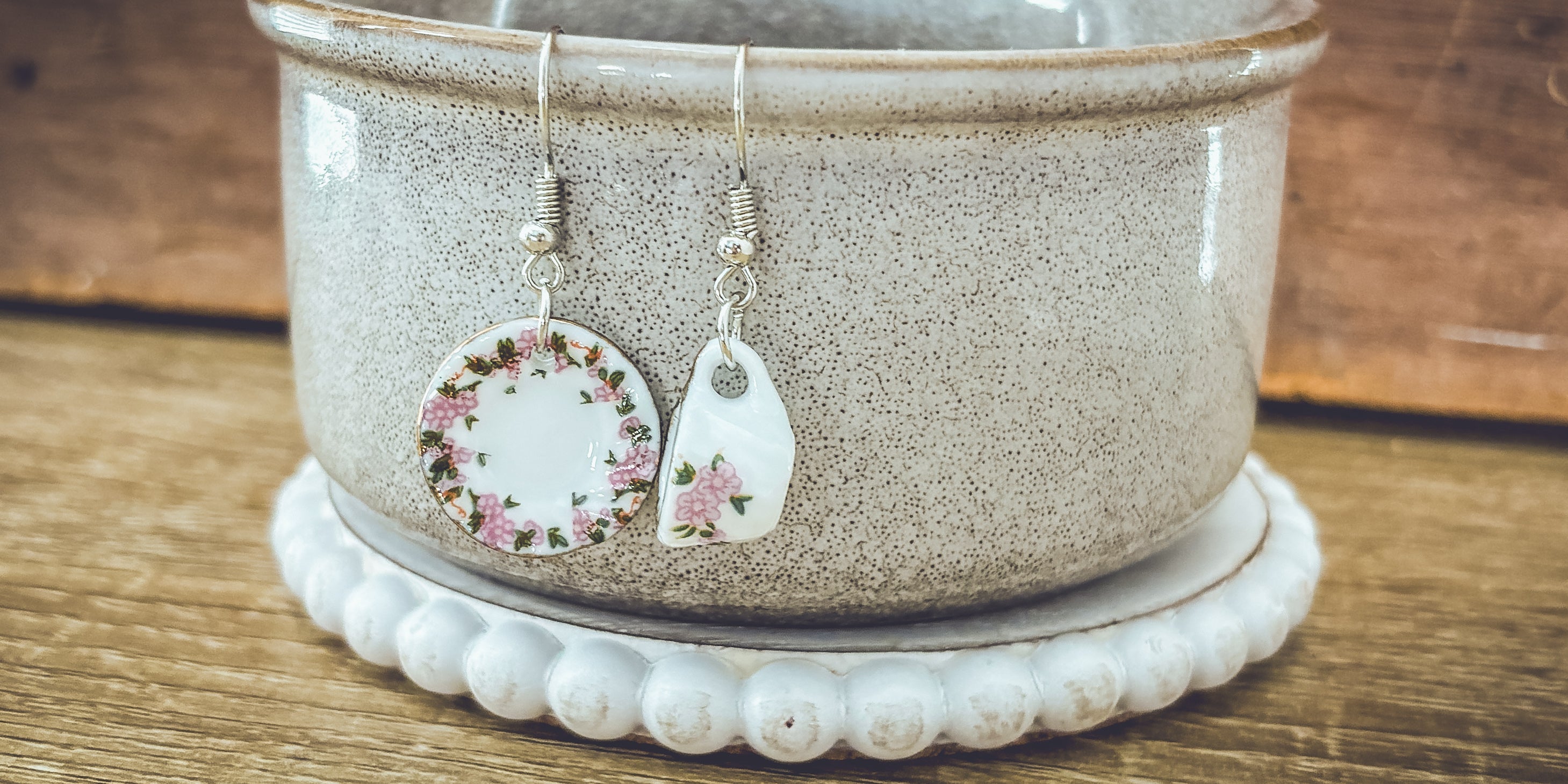 Tea Cup Earrings - Pink