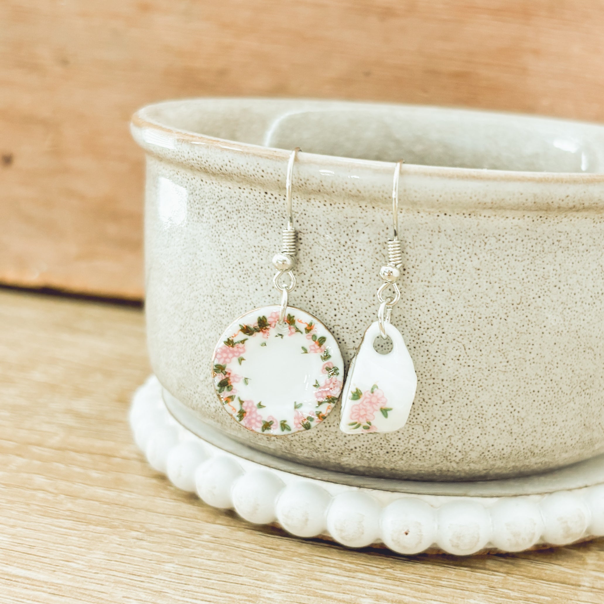 Tea Cup Earrings - Pink