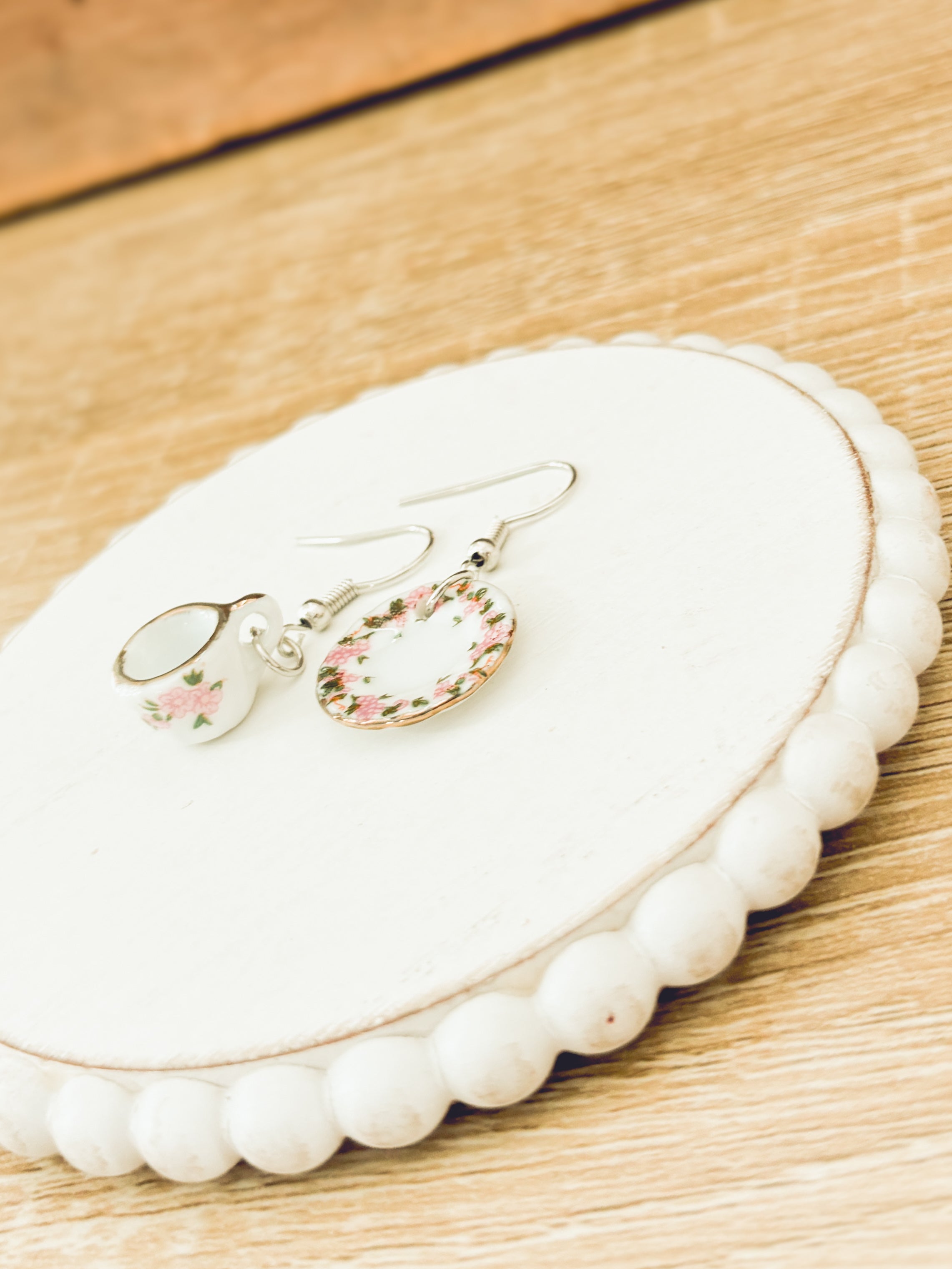 Tea Cup Earrings - Pink